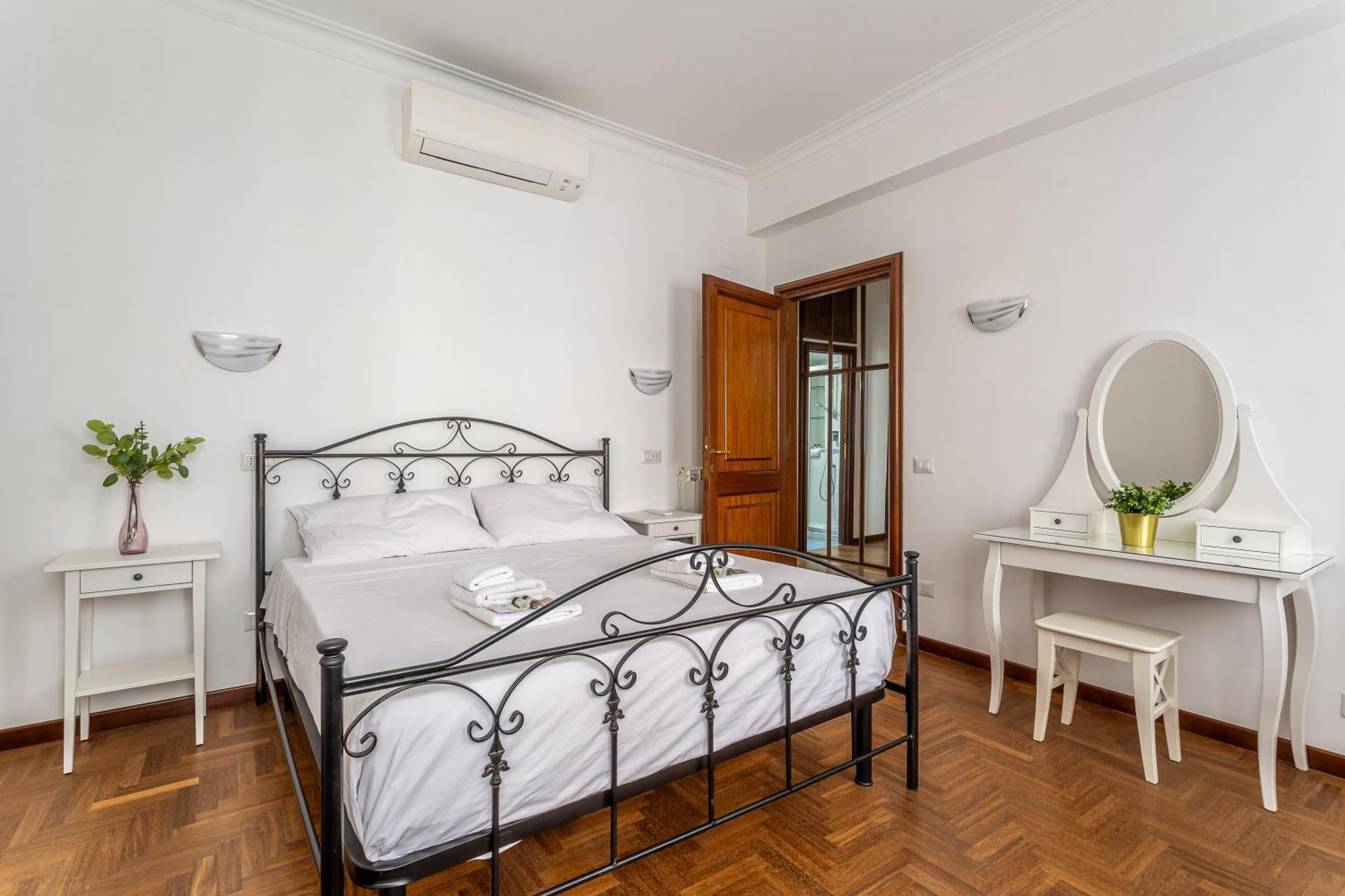 Iflat Vatican Spacious Apartment With Terrace Rome Buitenkant foto